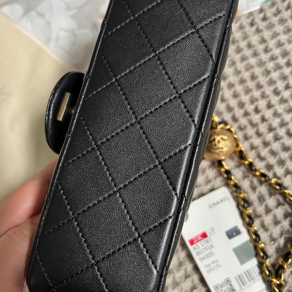 Pearl Crush Rectangular Mini - Picture 3 of 8